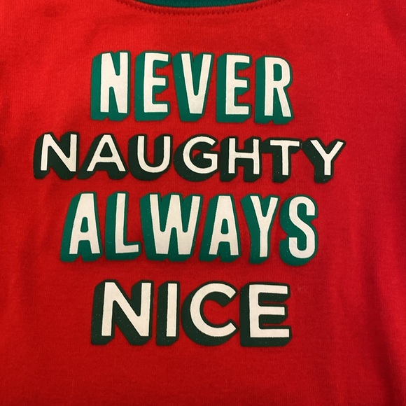 Carter’s 18M Christmas Sleeper Set - Picture 2 of 8